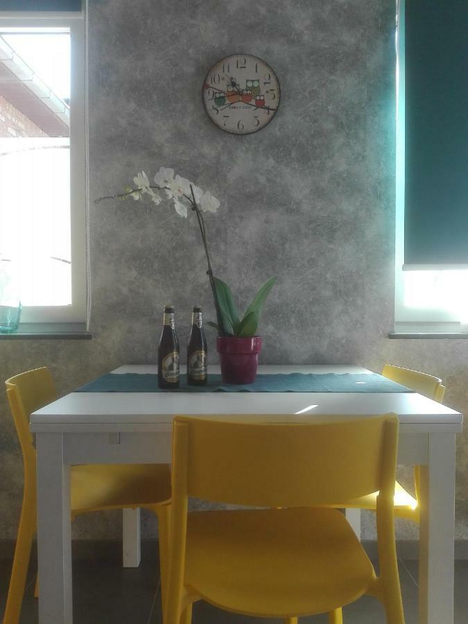 Studio Gite Eul Cat Huant Dergneau Bagian luar foto