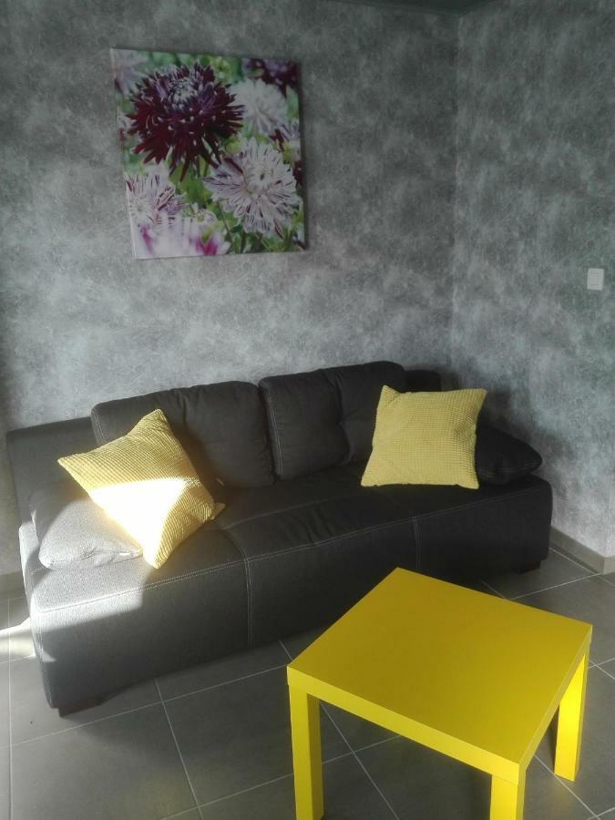 Studio Gite Eul Cat Huant Dergneau Bagian luar foto